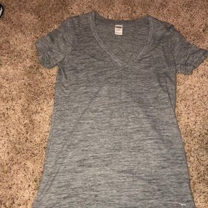 Grey t shirt